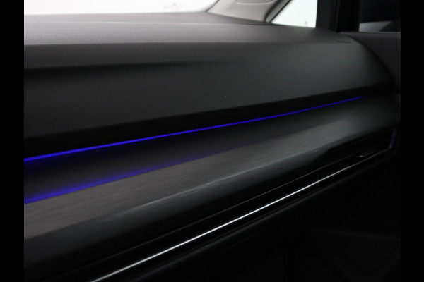 Volkswagen Golf 1.4 eHybrid Style | Stoelverwarming | Carplay | Sfeerverlichting | Navigatie | Full LED | Standkachel | Massage | Adaptive cruise | Memory