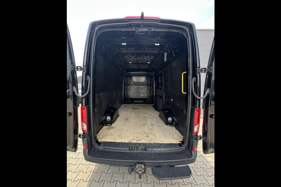 Volkswagen Crafter 35 2.0 TDI L3H2 Automaat|Trekhaak|Luxe|Led