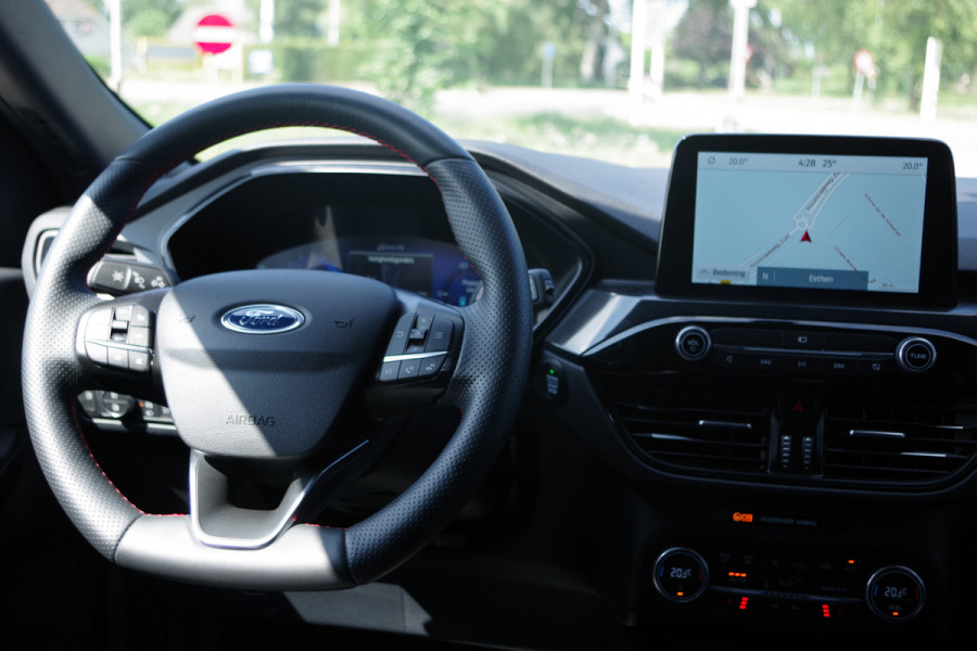 Ford Kuga 2.5 PHEV 225 PK ST-Line, Panoramadak, 360 Camera, Winterpakket, Adap. Cruise