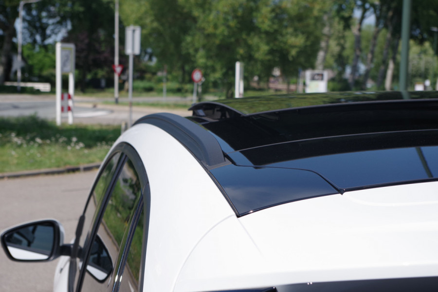 Ford Kuga 2.5 PHEV 225 PK ST-Line, Panoramadak, 360 Camera, Winterpakket, Adap. Cruise