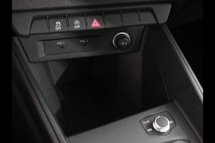 Audi A1 Sportback 30 TFSI 110pk Automaat Advanced Climate Control Navigatie Apple Carplay/Android Auto Voorstoelen verwarmd Cruise control Lichtmetalen velgen Two Tone