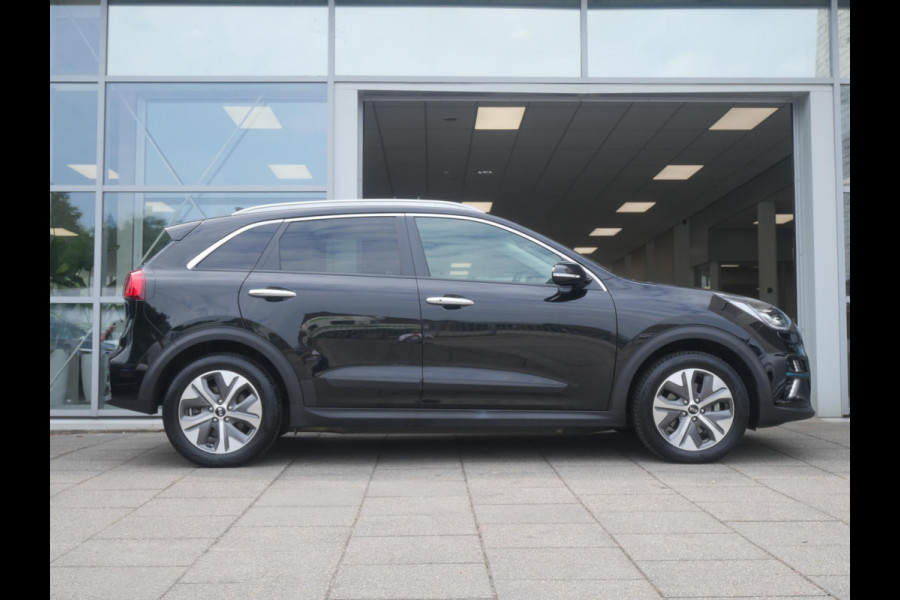 Kia e-Niro ExecutiveLine 64 kWh | 3Fase | LED| Stoelverwarming | Climate control | Navigatie| Keyless entry |