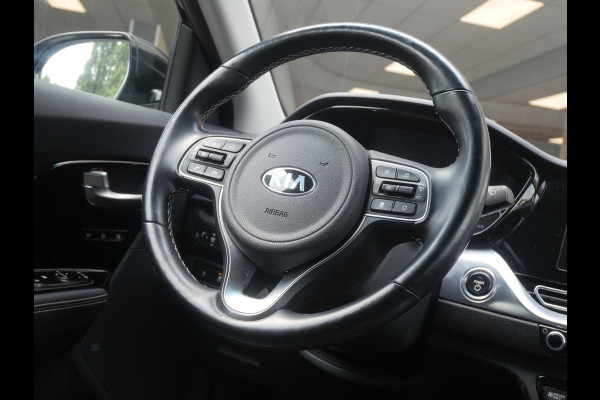 Kia e-Niro ExecutiveLine 64 kWh | 3Fase | LED| Stoelverwarming | Climate control | Navigatie| Keyless entry |