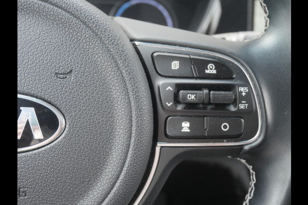 Kia e-Niro ExecutiveLine 64 kWh | 3Fase | LED| Stoelverwarming | Climate control | Navigatie| Keyless entry |