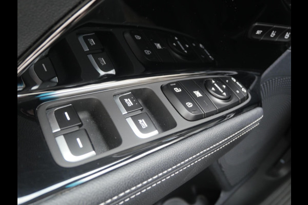 Kia e-Niro ExecutiveLine 64 kWh | 3Fase | LED| Stoelverwarming | Climate control | Navigatie| Keyless entry |