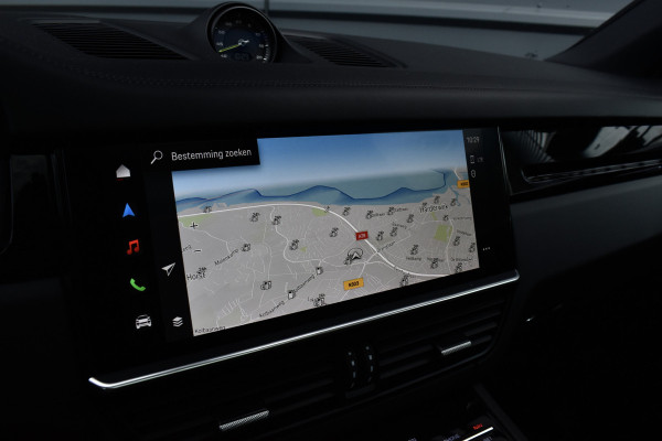 Porsche Cayenne Coupé 3.0 E-Hybrid 462pk SportDesign | Panoramadak | 22'' Velgen | ACC | Head-Up | Bose | Sportchrono | Leder Dashbord |