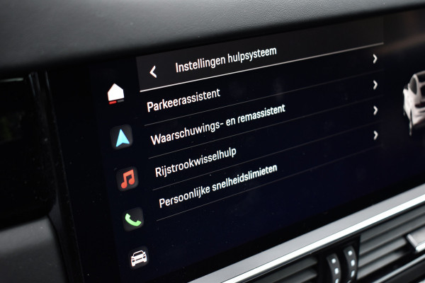 Porsche Cayenne Coupé 3.0 E-Hybrid 462pk SportDesign | Panoramadak | 22'' Velgen | ACC | Head-Up | Bose | Sportchrono | Leder Dashbord |