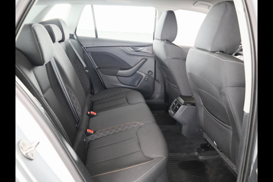 Škoda Kamiq 1.0 TSI Ambition 110pk Automaat | Navigatie via App | Parkeersensoren | Cruise controle