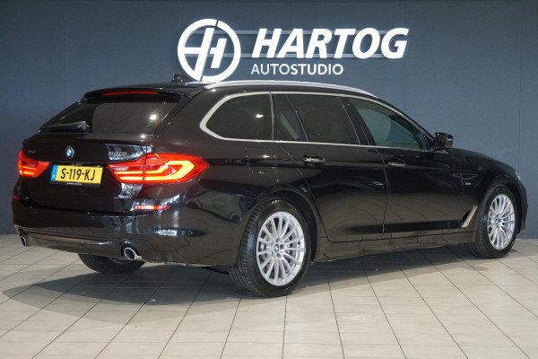 BMW 5 Serie Touring 530i xDrive Executive / ADAPTIEVE DEMPING / PANODAK / CAMERA / DODEHOEKDETECTIE / DEALER ONDERHOUDEN