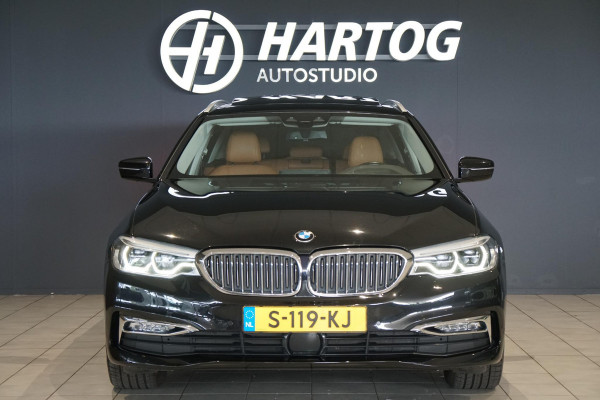 BMW 5 Serie Touring 530i xDrive Executive / ADAPTIEVE DEMPING / PANODAK / CAMERA / DODEHOEKDETECTIE / DEALER ONDERHOUDEN
