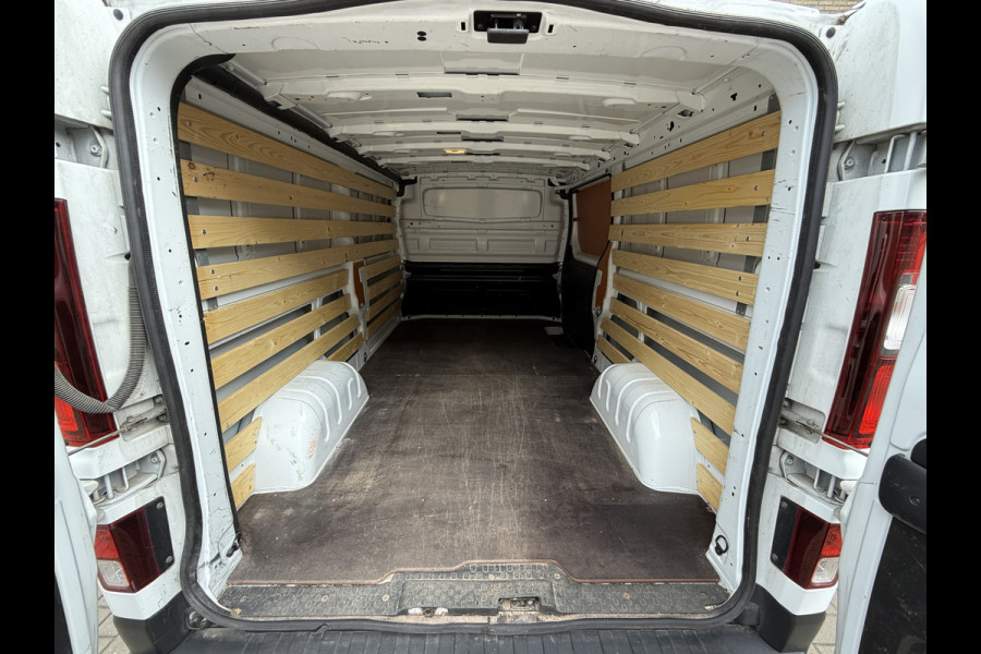 Renault Trafic 2.0 dCi 130PK EURO 6 T30 L2H1 Work Edition Navigatie systeem/app Connect/cruise control