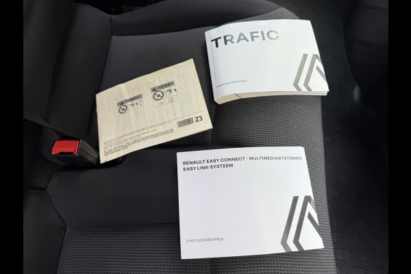 Renault Trafic 2.0 dCi 130PK EURO 6 T30 L2H1 Work Edition Navigatie systeem/app Connect/cruise control