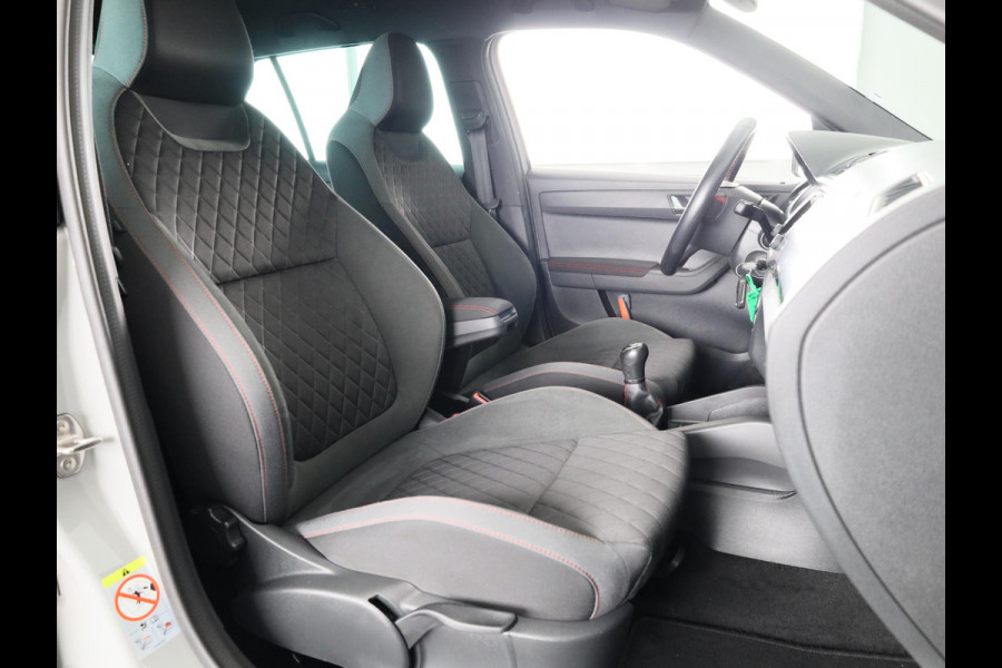 Škoda Fabia 1.0 TSI Monte Carlo 95pk | Navigatie | 16 inch lichtmetalen velgen | Cruise controle | 1e eigenaar