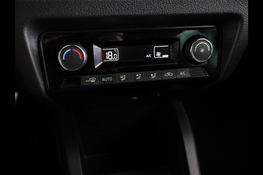 Škoda Fabia 1.0 TSI Monte Carlo 95pk | Navigatie | 16 inch lichtmetalen velgen | Cruise controle | 1e eigenaar