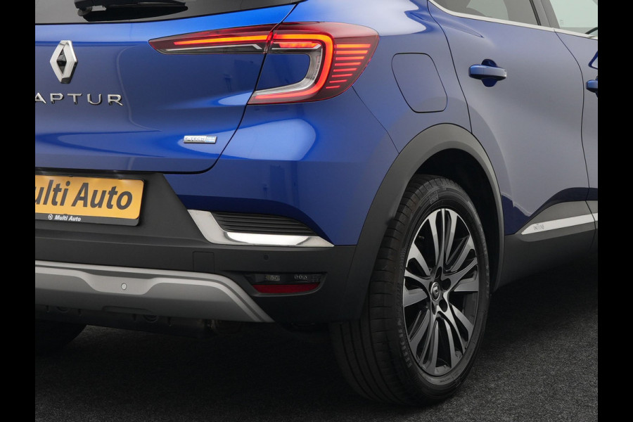 Renault Captur 1.6 E-Tech Plug-in Hybrid 160 Initiale Paris Dealer O.H. PHEV | Lederen Sportstoelen Verwarmd | Apple Carplay | Camera | DAB | Cruise Control | Virtual | LED Koplampen |