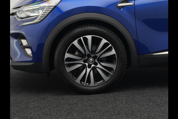 Renault Captur 1.6 E-Tech Plug-in Hybrid 160 Initiale Paris Dealer O.H. PHEV | Lederen Sportstoelen Verwarmd | Apple Carplay | Camera | DAB | Cruise Control | Virtual | LED Koplampen |