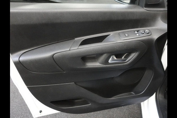 Opel Combo 1.5D L1H1 130pk Automaat Edition | Apple Carplay / Android Auto | Trekhaak | Airco | Cruise control
