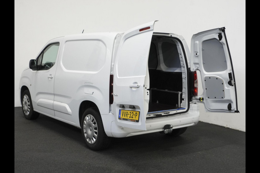Opel Combo 1.5D L1H1 130pk Automaat Edition | Apple Carplay / Android Auto | Trekhaak | Airco | Cruise control