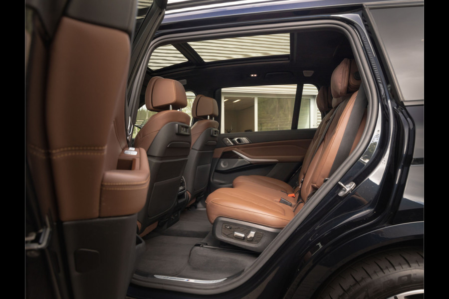 BMW X7 xDrive40i M-Sport - 7-Zits - Bowers & Wilkins - Exe Drive Pro - Skylounge - Trekhaak