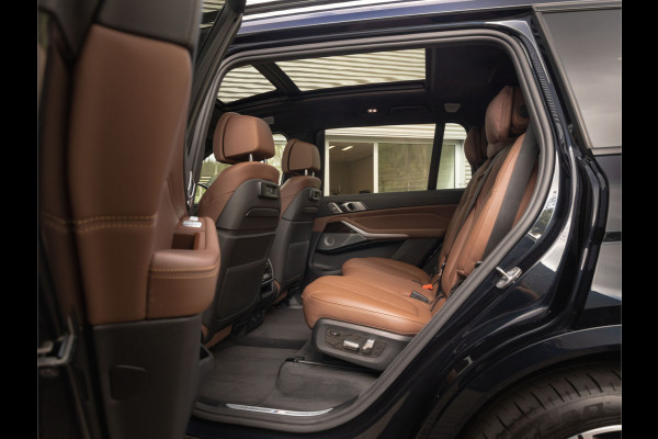 BMW X7 xDrive40i M-Sport - 7-Zits - Bowers & Wilkins - Exe Drive Pro - Skylounge - Trekhaak