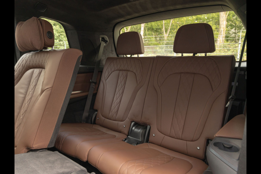 BMW X7 xDrive40i M-Sport - 7-Zits - Bowers & Wilkins - Exe Drive Pro - Skylounge - Trekhaak