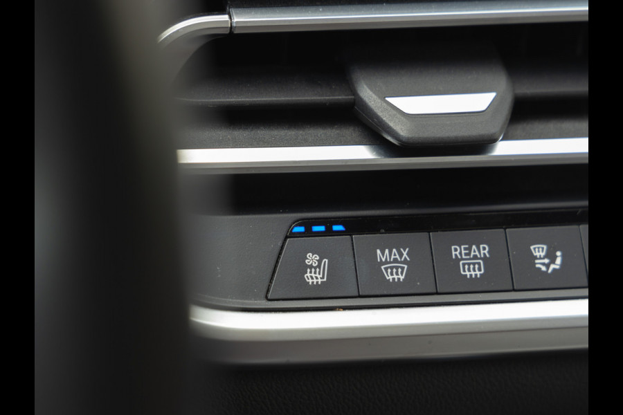 BMW X7 xDrive40i M-Sport - 7-Zits - Bowers & Wilkins - Exe Drive Pro - Skylounge - Trekhaak