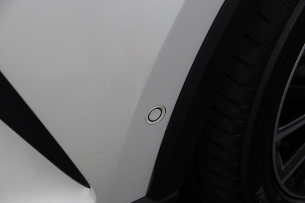 Toyota C-HR 1.8 Hybrid Executive Trekhaak Leder Stoelverwarming Origineel NL