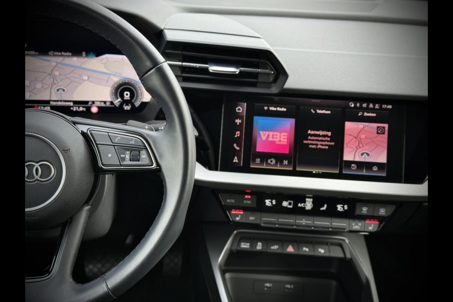 Audi A3 Sportback 40 TFSI S-line Panoramadak|B&O|Massage|Keyless|Head-up|Camera|Elektr. achterklep|Elektr. verst. stoelen