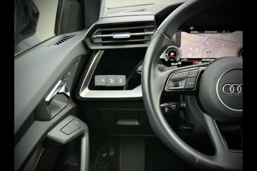 Audi A3 Sportback 40 TFSI S-line Panoramadak|B&O|Massage|Keyless|Head-up|Camera|Elektr. achterklep|Elektr. verst. stoelen