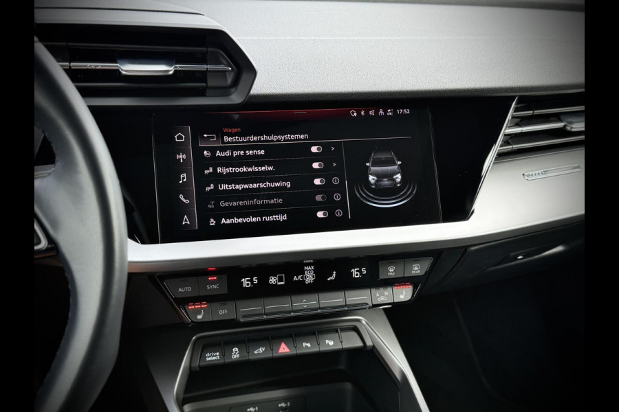 Audi A3 Sportback 40 TFSI S-line Panoramadak|B&O|Massage|Keyless|Head-up|Camera|Elektr. achterklep|Elektr. verst. stoelen