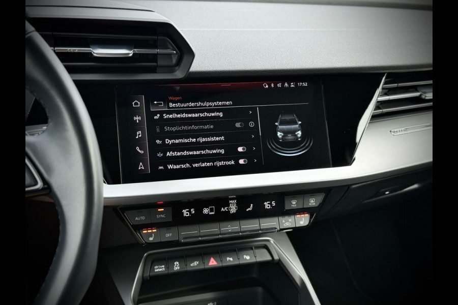 Audi A3 Sportback 40 TFSI S-line Panoramadak|B&O|Massage|Keyless|Head-up|Camera|Elektr. achterklep|Elektr. verst. stoelen