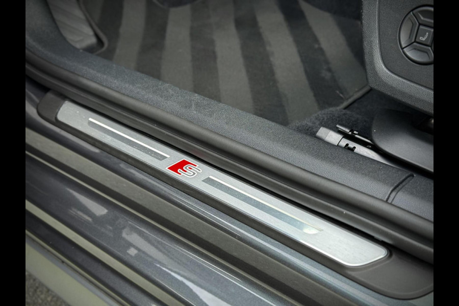 Audi A3 Sportback 40 TFSI S-line Panoramadak|B&O|Massage|Keyless|Head-up|Camera|Elektr. achterklep|Elektr. verst. stoelen