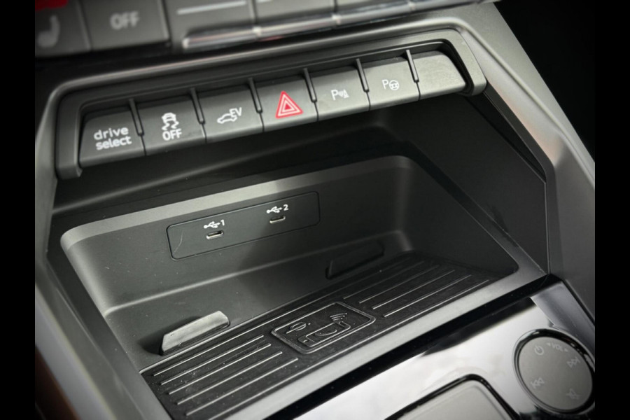 Audi A3 Sportback 40 TFSI S-line Panoramadak|B&O|Massage|Keyless|Head-up|Camera|Elektr. achterklep|Elektr. verst. stoelen