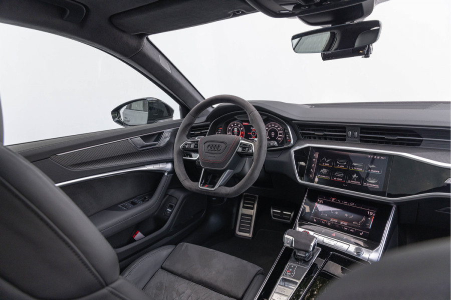 Audi RS6 Avant 4.0 TFSI Quattro 600pk Pano Eventuri Keramisch Carbon Dynamic +