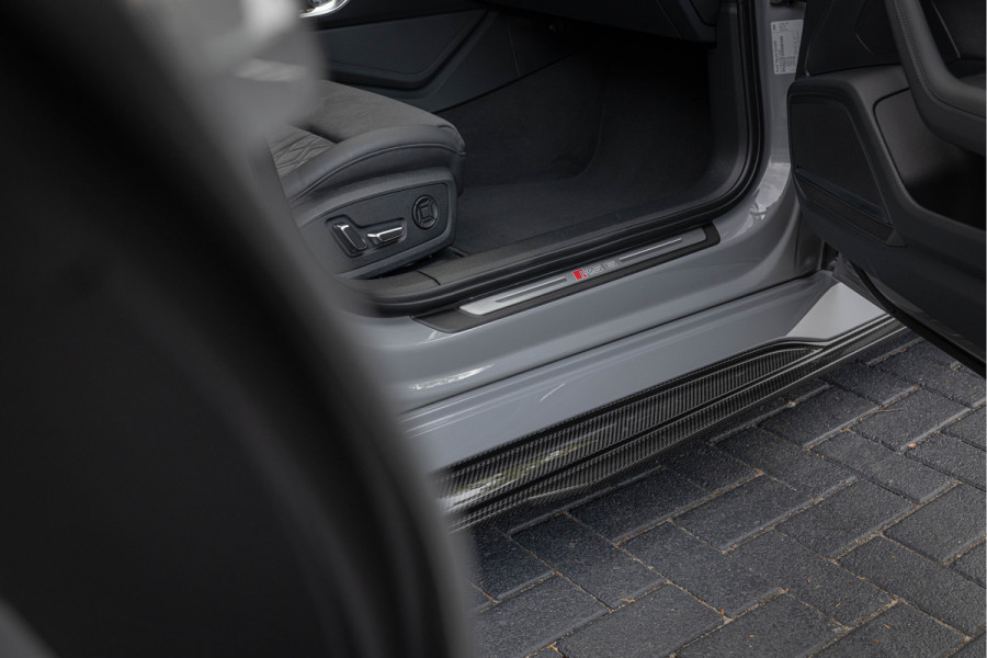 Audi RS6 Avant 4.0 TFSI Quattro 600pk Pano Eventuri Keramisch Carbon Dynamic +