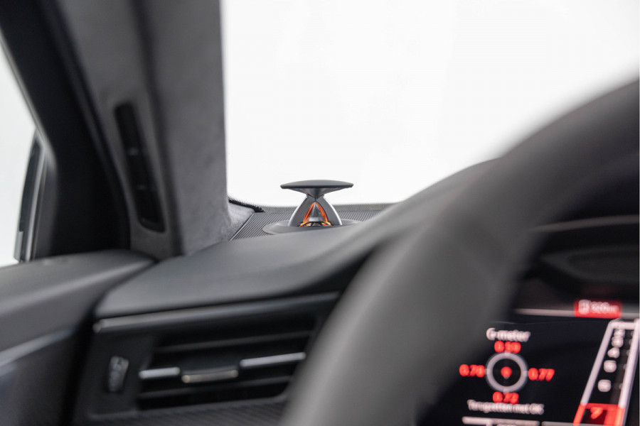 Audi RS6 Avant 4.0 TFSI Quattro 600pk Pano Eventuri Keramisch Carbon Dynamic +