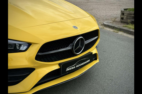 Mercedes-Benz CLA-Klasse 250 e AMG CLA250e Coupe Panoramadak|Burmester®|Camera 360°|Sfeerverlichting|Head-up|Multibeam LED|Night pakket