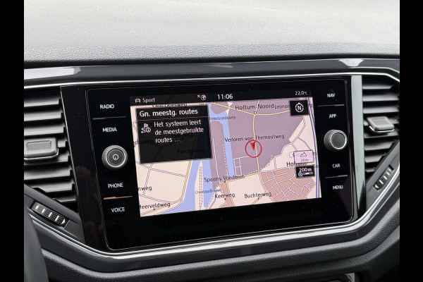 Volkswagen T-Roc 1.5 TSI Sport Business R | Navi | CarPlay | Camera | ACC | LED | Elek. Achterklep