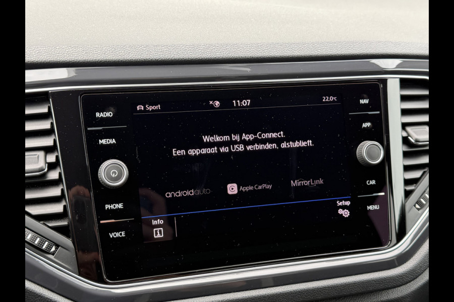 Volkswagen T-Roc 1.5 TSI Sport Business R | Navi | CarPlay | Camera | ACC | LED | Elek. Achterklep