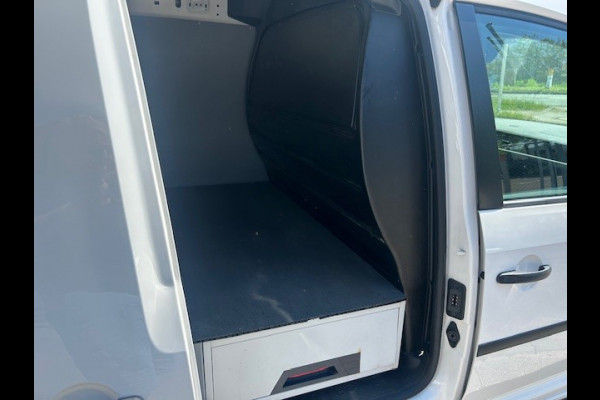 Volkswagen Caddy 1.4 TGI L2H1 EcoFuel Maxi Comfortline AIRCO I MULTIMEDIA I CRUISE CONTROL I 1e EIGENAAR I COMPLETE ONDERHOUDSHISTORIE 220 VOLT INSTALLATIE MET INVERTER, MEERDERE OP VOORRAAD