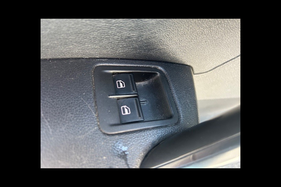 Volkswagen Caddy 1.4 TGI L2H1 EcoFuel Maxi Comfortline AIRCO I MULTIMEDIA I CRUISE CONTROL I 1e EIGENAAR I COMPLETE ONDERHOUDSHISTORIE 220 VOLT INSTALLATIE MET INVERTER, MEERDERE OP VOORRAAD