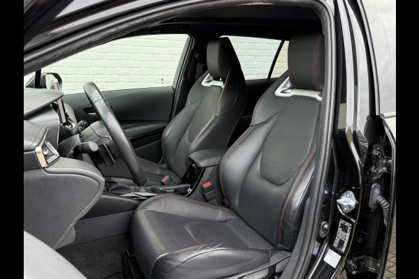 Toyota Corolla Touring Sports 2.0 Hybrid GR-Sport Plus | Pano | Trekhaak | Leder | HUD | Camera | LED | 18 inch