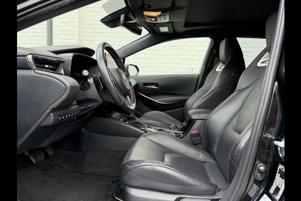 Toyota Corolla Touring Sports 2.0 Hybrid GR-Sport Plus | Pano | Trekhaak | Leder | HUD | Camera | LED | 18 inch