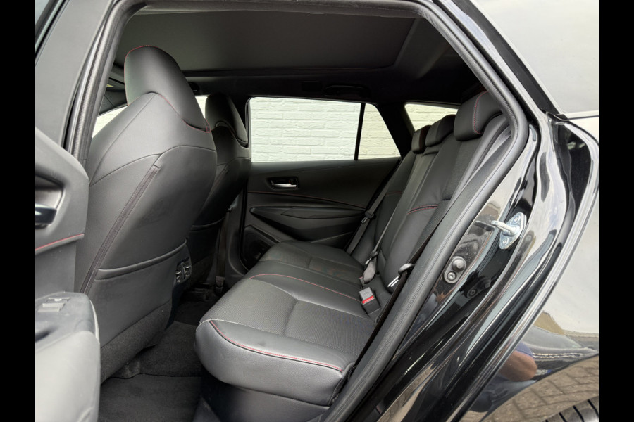 Toyota Corolla Touring Sports 2.0 Hybrid GR-Sport Plus | Pano | Trekhaak | Leder | HUD | Camera | LED | 18 inch