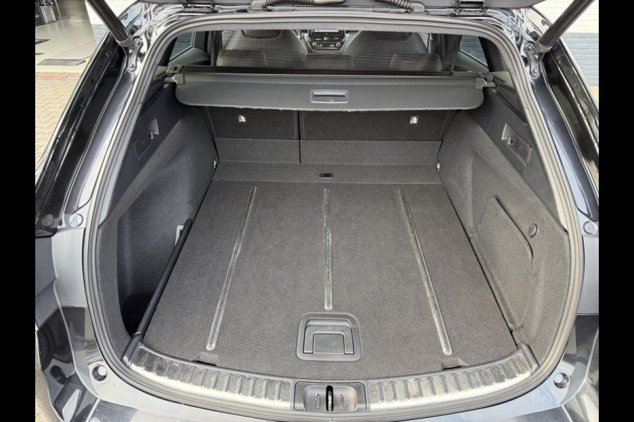 Toyota Corolla Touring Sports 2.0 Hybrid GR-Sport Plus | Pano | Trekhaak | Leder | HUD | Camera | LED | 18 inch