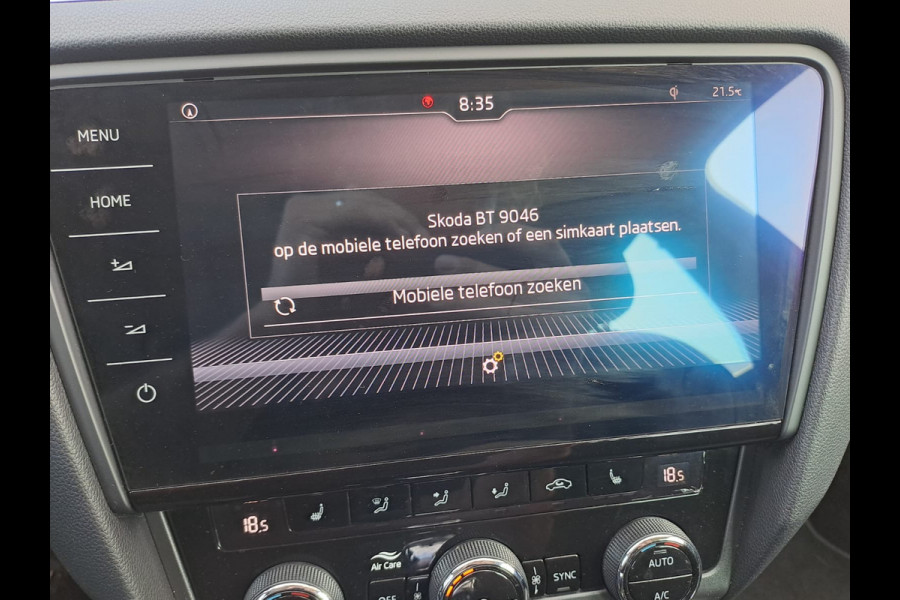 Škoda Octavia Combi 1.0 TSI Greentech Style Business | Automaat | Trekhaak | Stoelverwarming | All-seasons | Cruise |