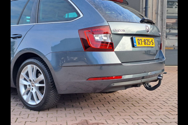 Škoda Octavia Combi 1.0 TSI Greentech Style Business | Automaat | Trekhaak | Stoelverwarming | All-seasons | Cruise |