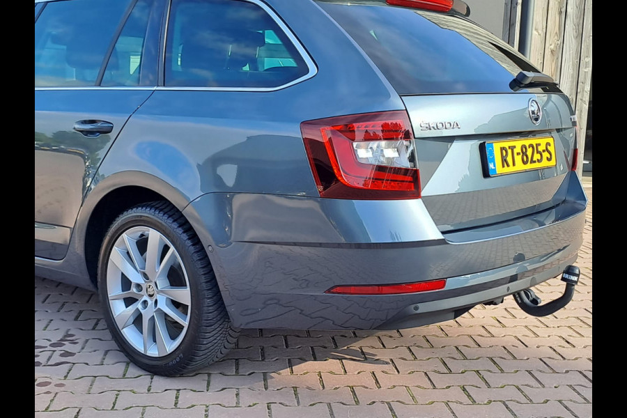 Škoda Octavia Combi 1.0 TSI Greentech Style Business | Automaat | Trekhaak | Stoelverwarming | All-seasons | Cruise |