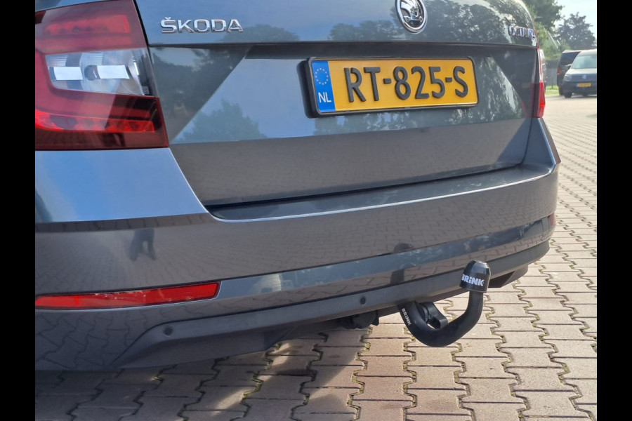Škoda Octavia Combi 1.0 TSI Greentech Style Business | Automaat | Trekhaak | Stoelverwarming | All-seasons | Cruise |