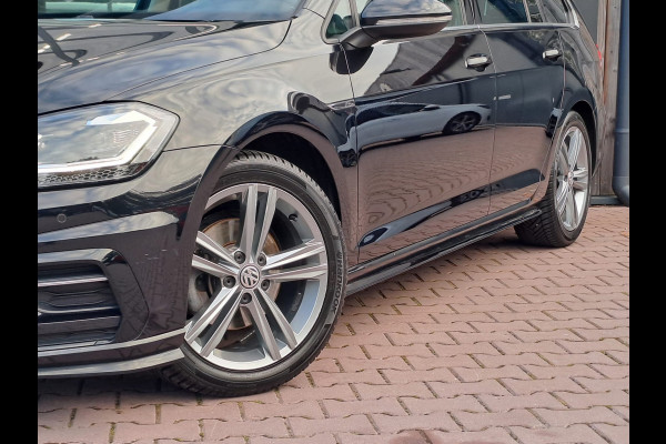 Volkswagen GOLF Variant 1.4 TSI Highline R-line | LED | Pano | Trekhaak | ACC | Navi | App-connect | Virtual |
